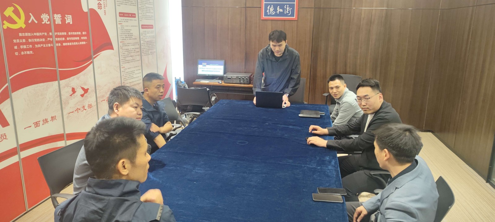 1744544646278701.jpg 3.jpg